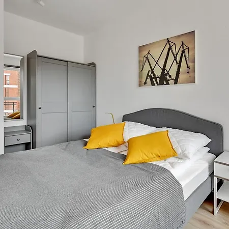 Grand - Bastion Walowa 100cznia - For 4 People Appartement *